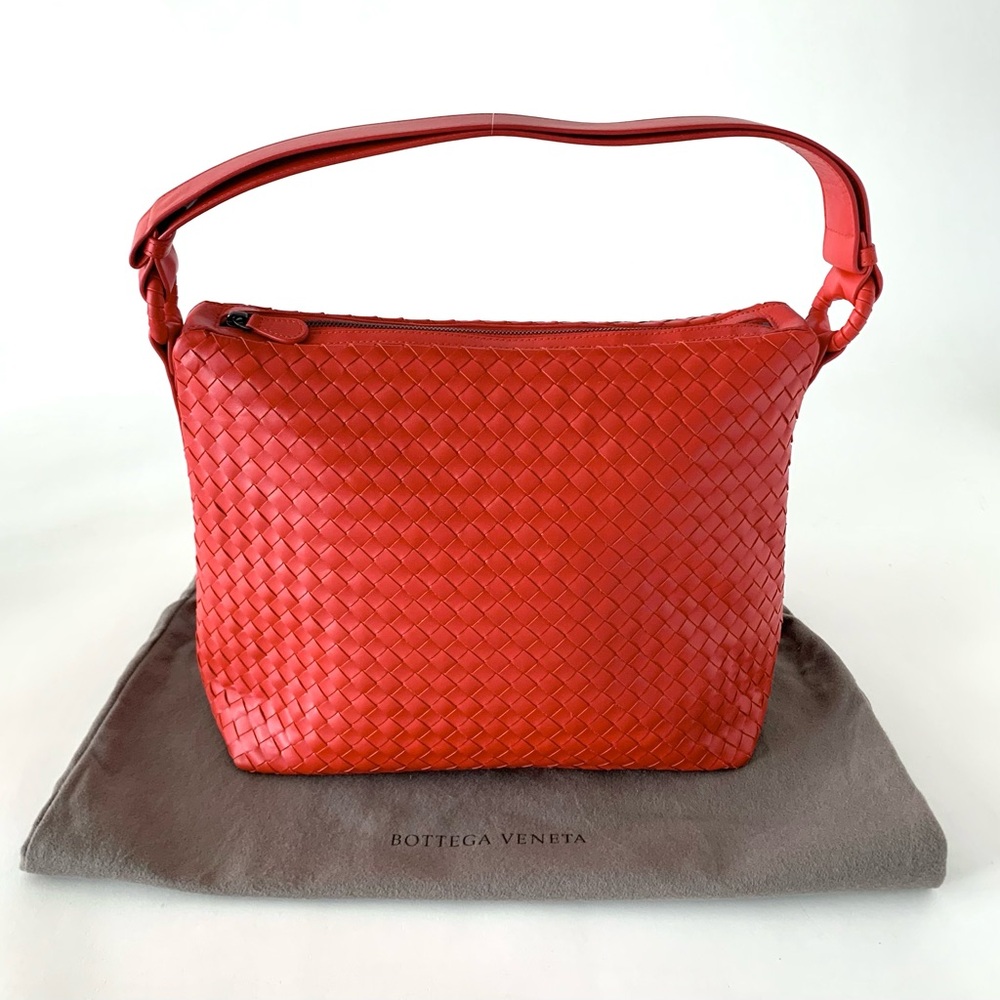 Bottega Veneta Nappa Intrecciato Shoulder Bag, never used.